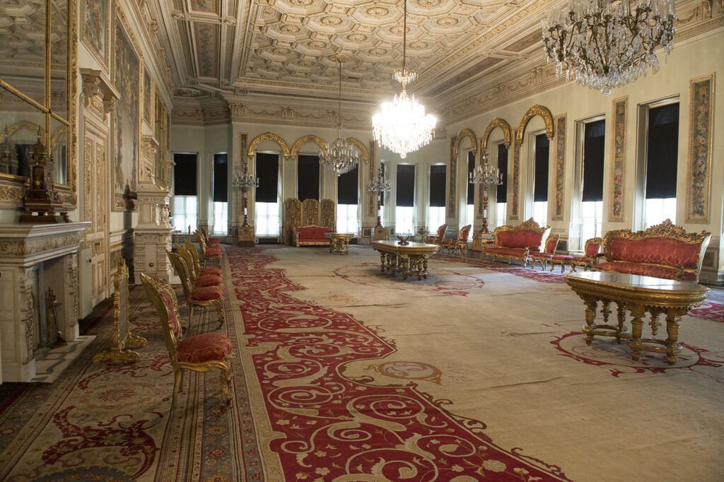 Istanbul Yildiz Palace and Park May 2014 8168