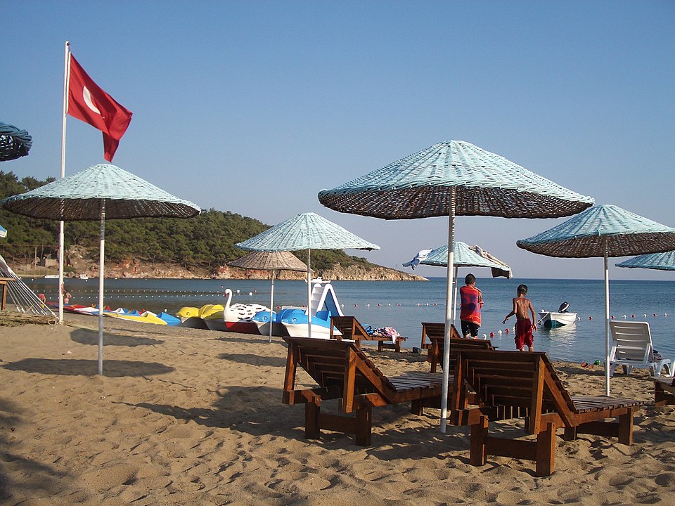 Badavut Plajı Kamp Alanı 