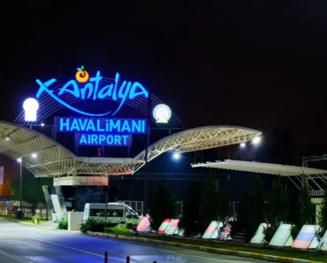 Antalya Havalimanına Yakın Oteller: Kolay Erişim ve Konforlu Konaklama